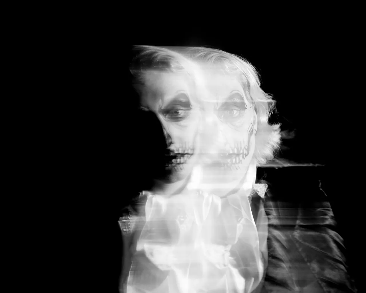 Love Ghost