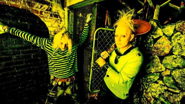 Love Ghost 
