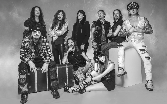 38 años después, siguen siendo referentes del metal español. 