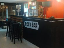 Hell Raiser Rock Bar